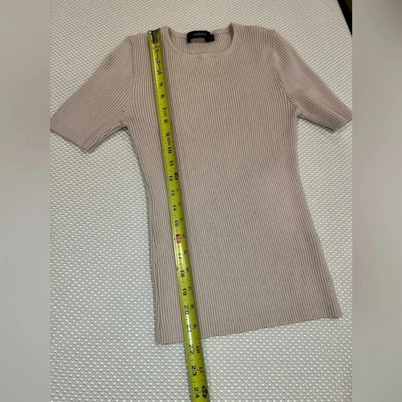✨ZESICA Short Sleeve Crewneck Shirt Ribbed Knit Slim Fit medium cream - Picture 3 of 6